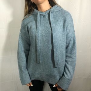 Hooded sweater